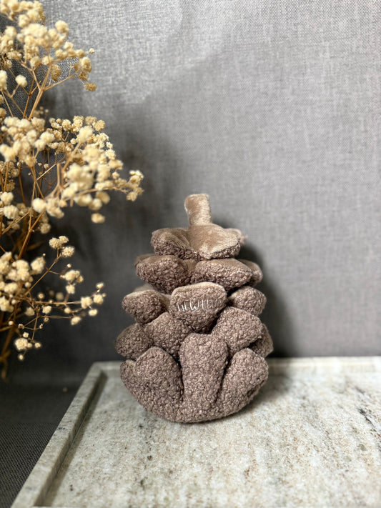 Pine wood - peluche de fouille
