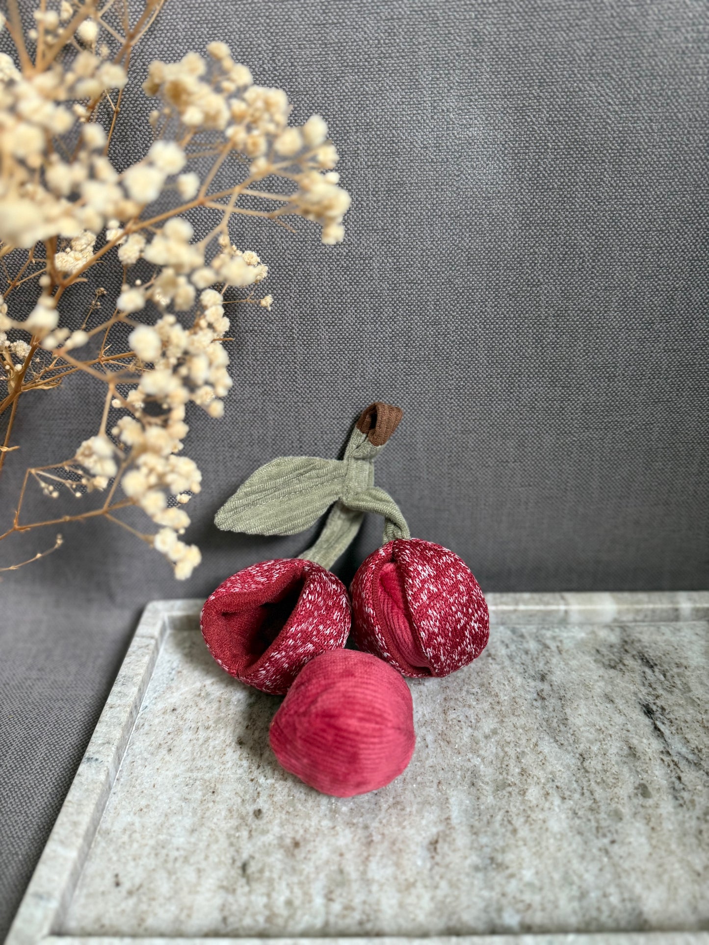 Cherry - Peluche de fouille