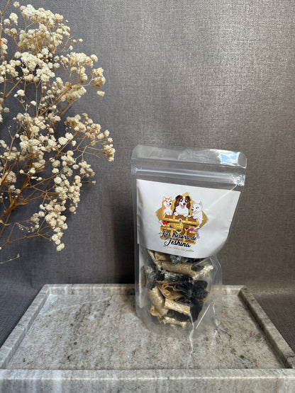 Morceaux de peau de saumon